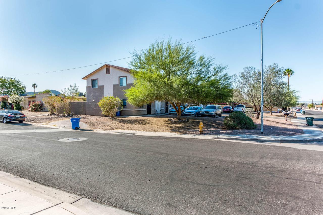 10221 N 11th Ave., Phoenix, AZ 85021