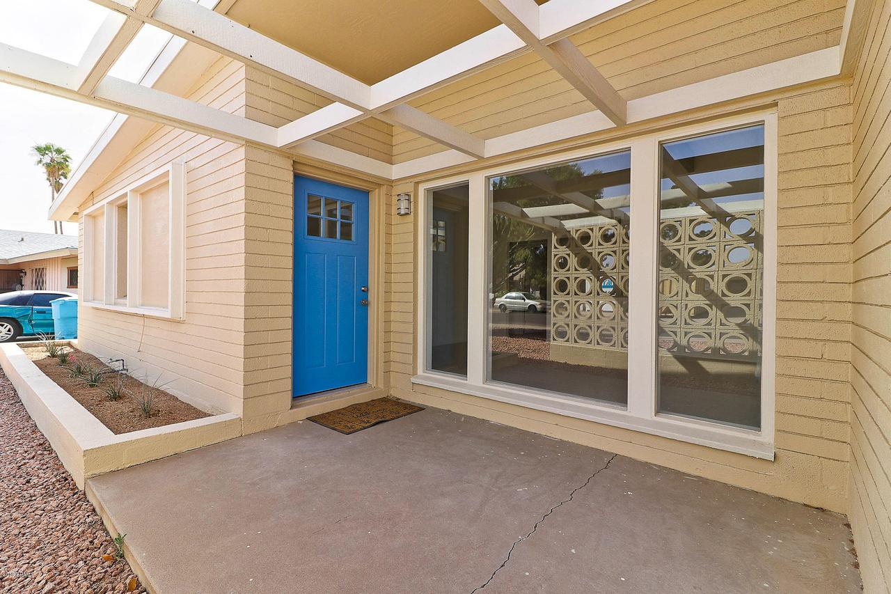 2218 W Greenbriar Dr., Phoenix, AZ 85023