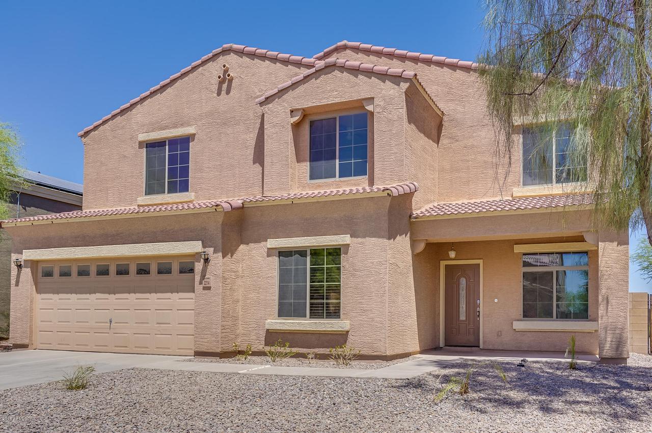 2214 N Magdelena Pl., Casa Grande, AZ 85122