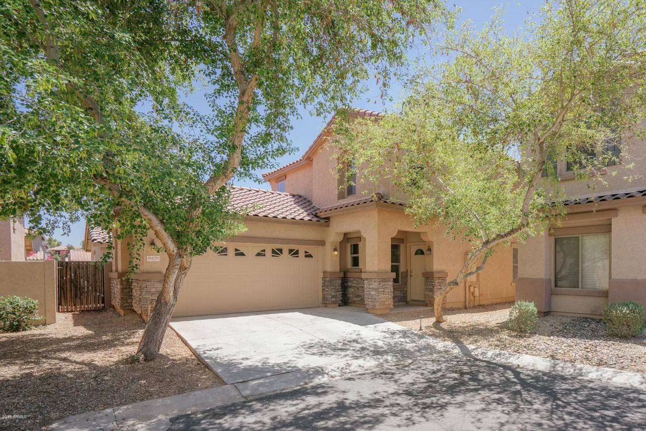 9429 W Terri Lee Dr., Phoenix, AZ 85037