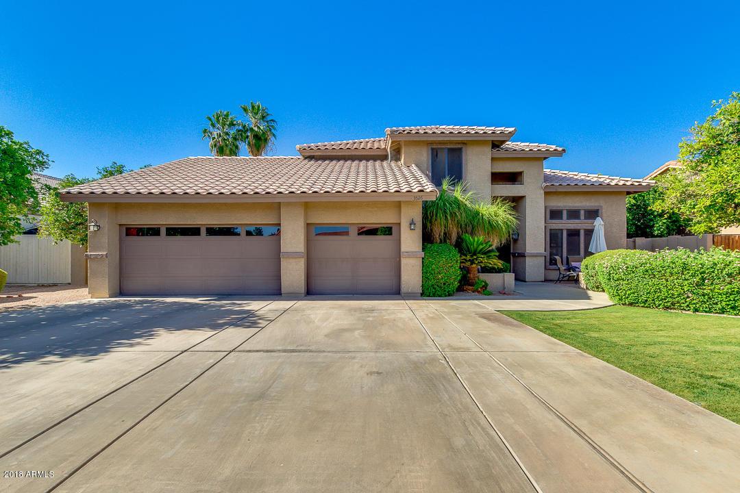 3526 E Fox St., Mesa, AZ 85213