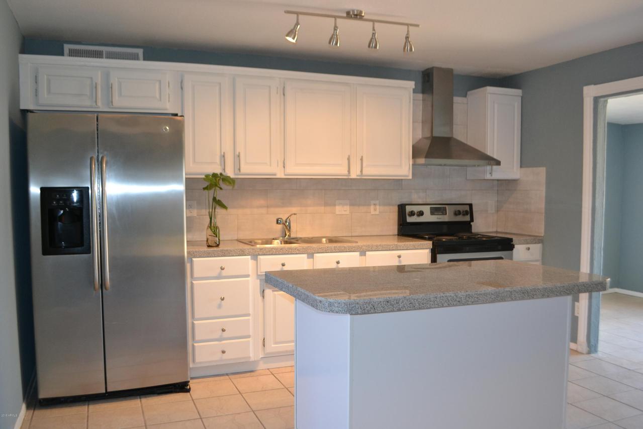 3530 E Blanche Dr., Phoenix, AZ 85032