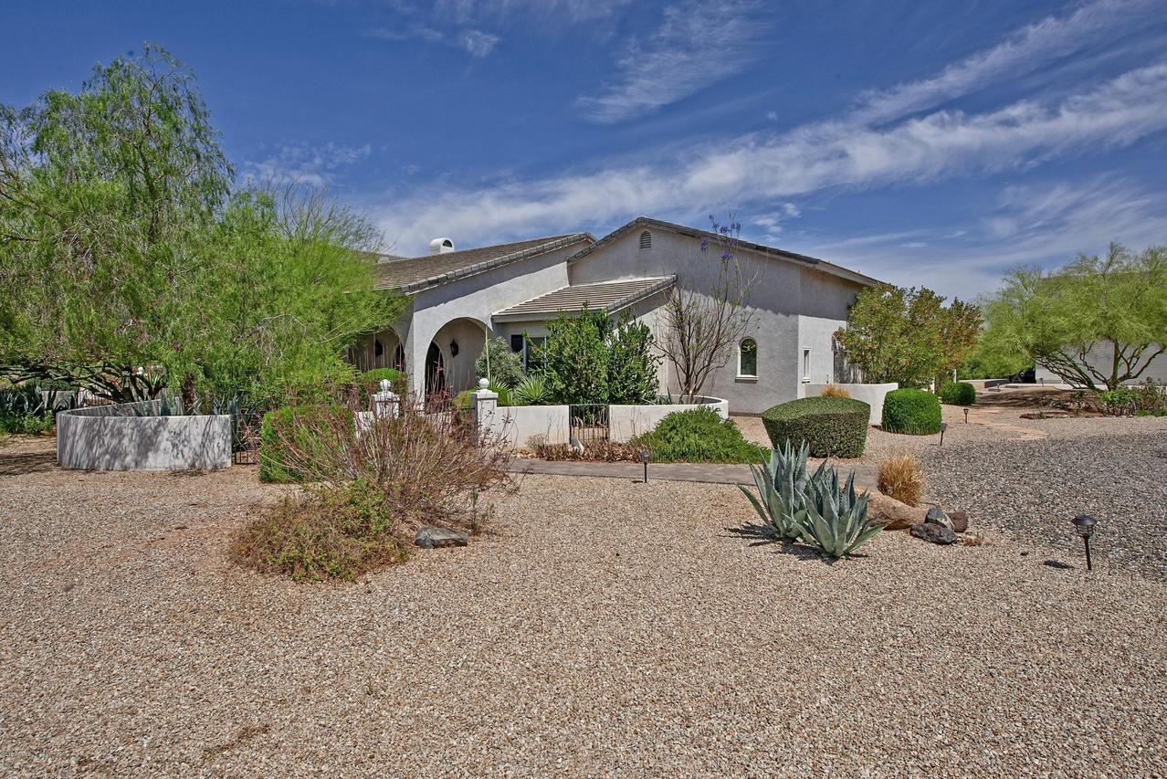 36646 N 16th St., Phoenix, AZ 85086