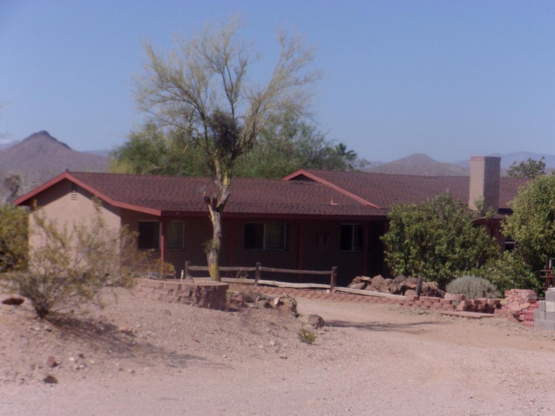 575 Los Altos Dr., Wickenburg, AZ 85390