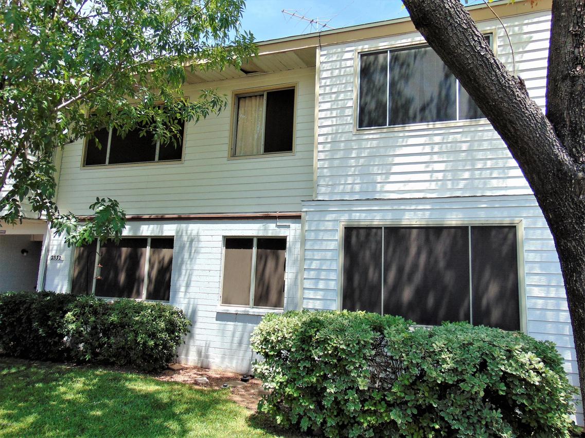 2532 W Berridge Ln. #E-204, Phoenix, AZ 85017