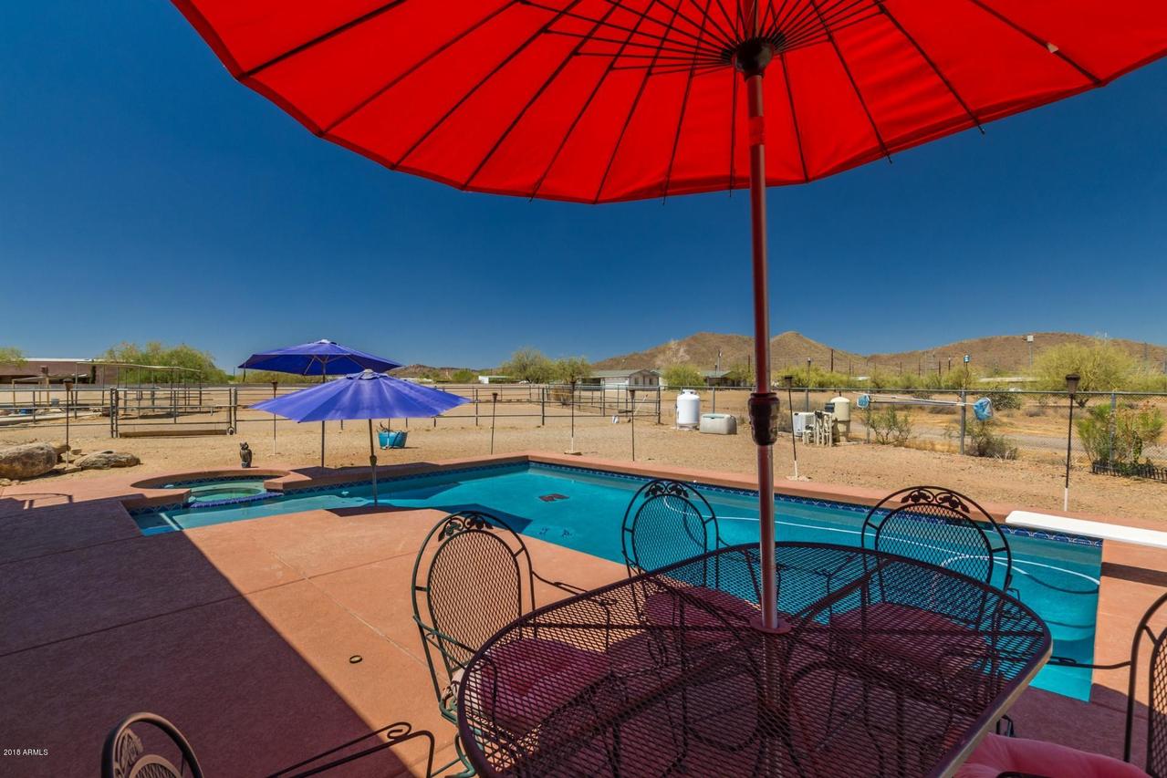 1044 E Irvine Rd., Phoenix, AZ 85086