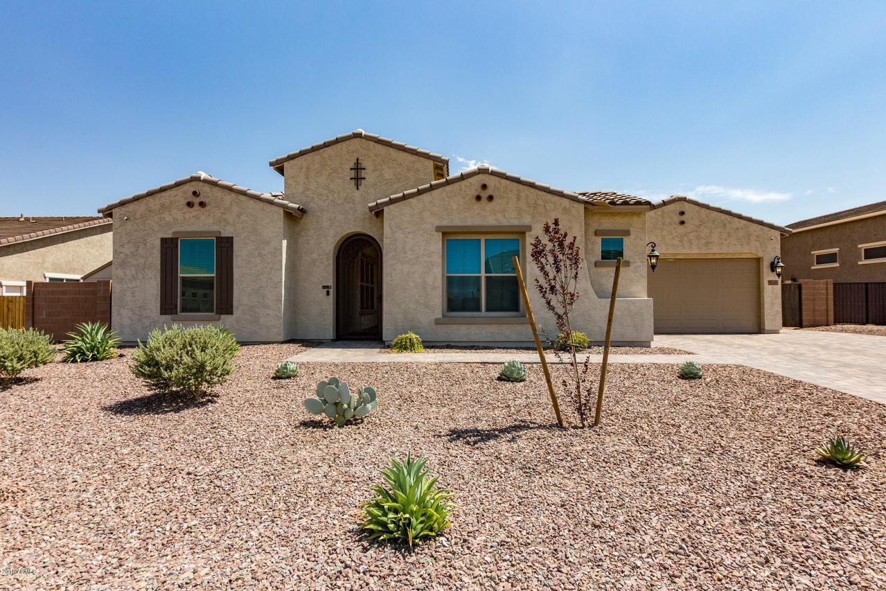 18609 W Minnezona Ave., Goodyear, AZ 85395