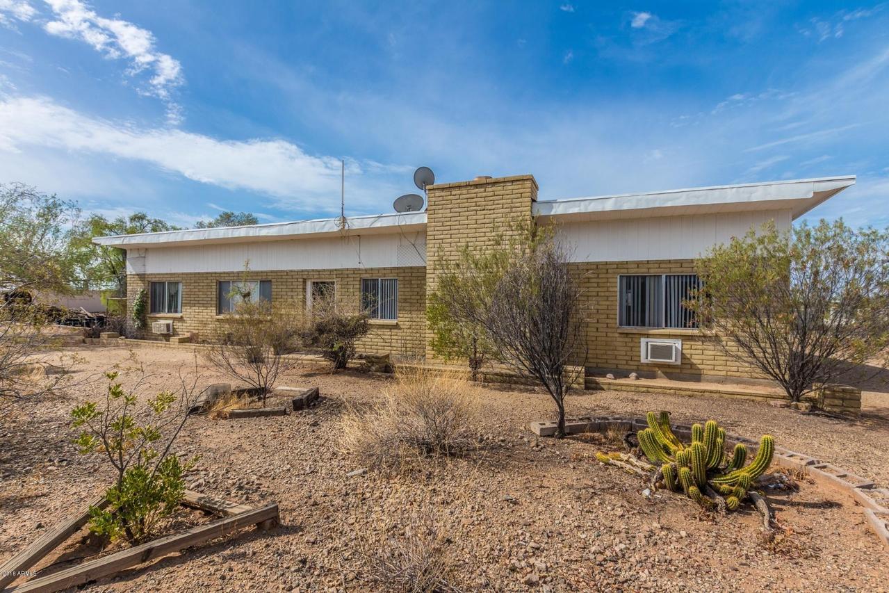 25257 N 13th Ave., Phoenix, AZ 85085