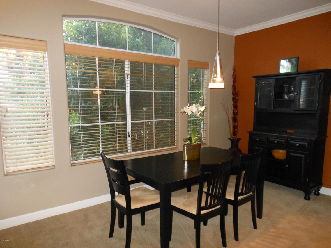 4455 E Paradise Village Pkwy. #1105, Phoenix, AZ 85032
