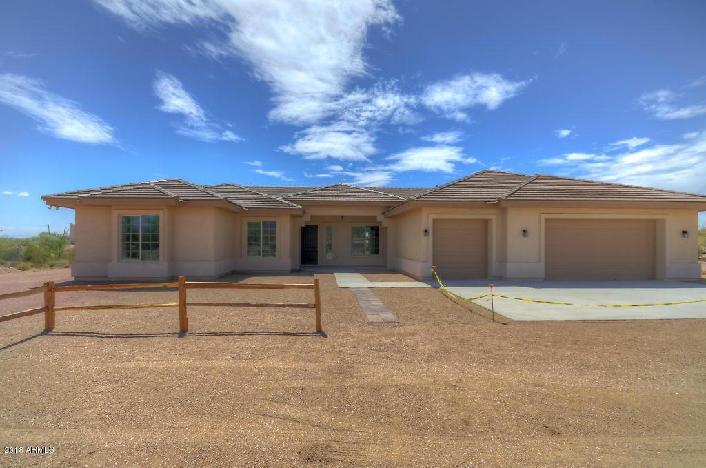 1532 N Roadrunner Rd., Apache Junction, AZ 85119
