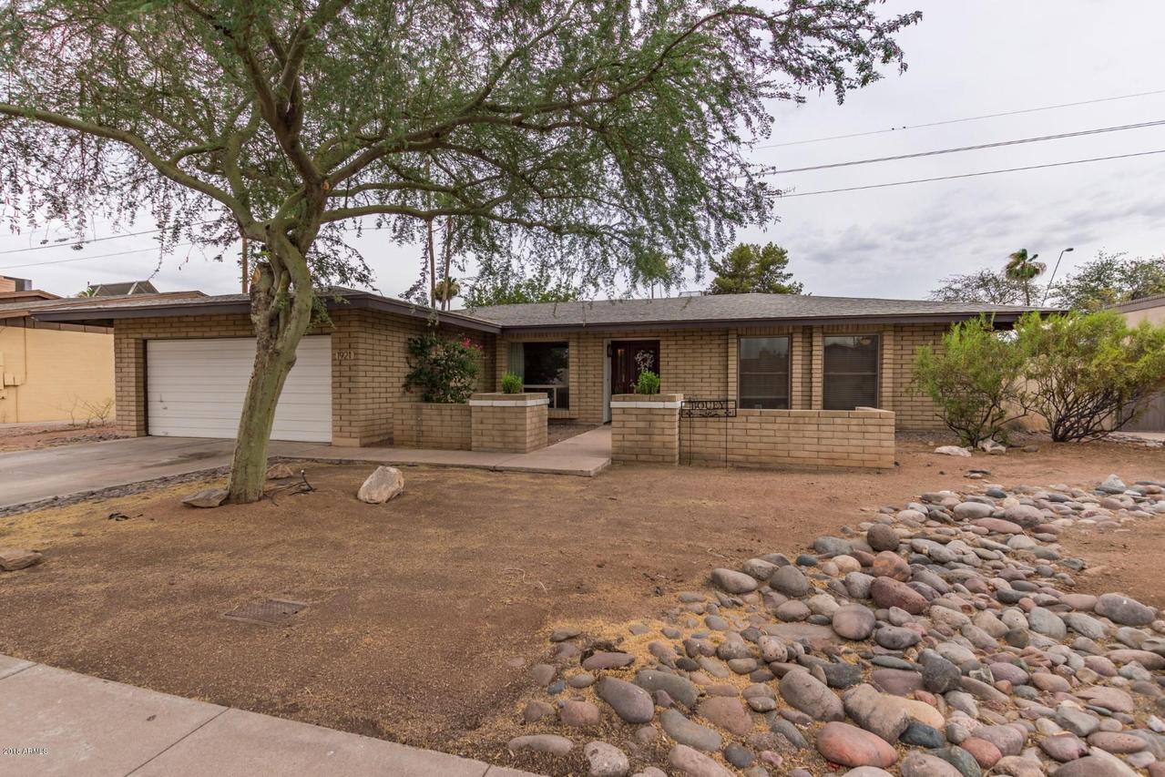 1921 W Naranja Ave., Mesa, AZ 85202