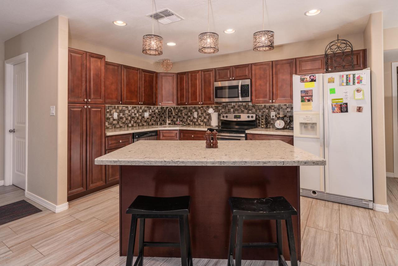 2364 E Riviera Dr., Tempe, AZ 85282