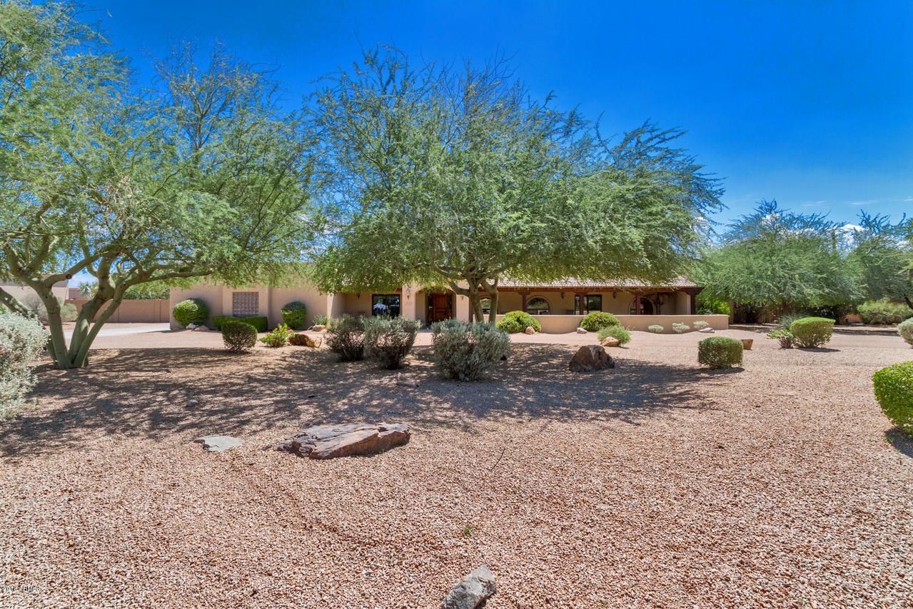 8721 E Joshua Tree Ln., Scottsdale, AZ 85250