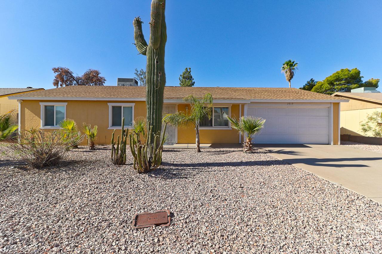 3919 E Hillery Dr., Phoenix, AZ 85032