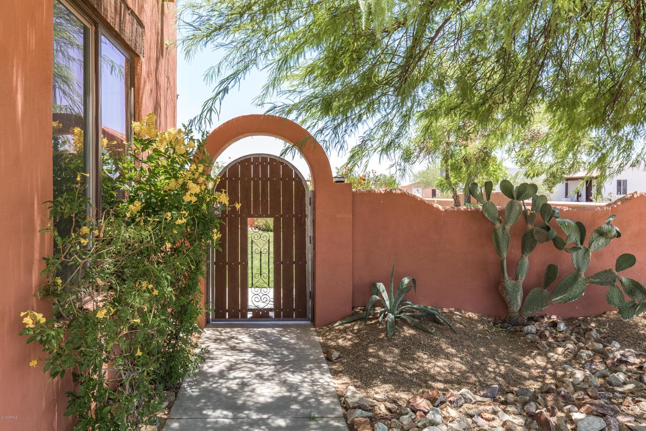 24723 N 115th Ave., Sun City, AZ 85373
