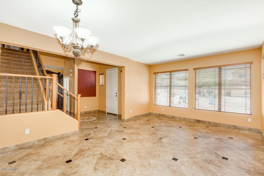 3824 S 101st Dr., Tolleson, AZ 85353