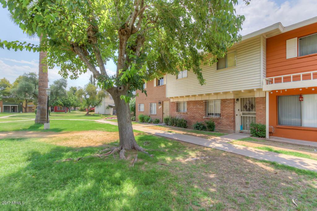 6575 N 44th Ave., Glendale, AZ 85301