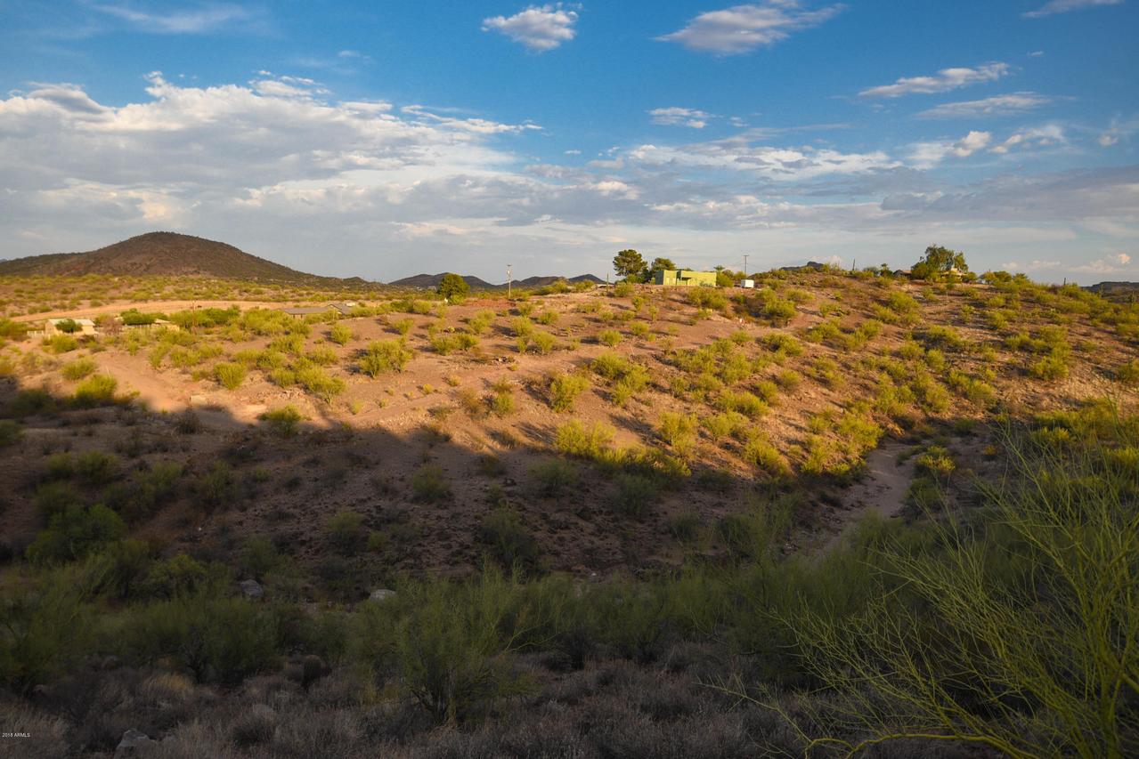 860 Ocotillo Dr., Wickenburg, AZ 85390