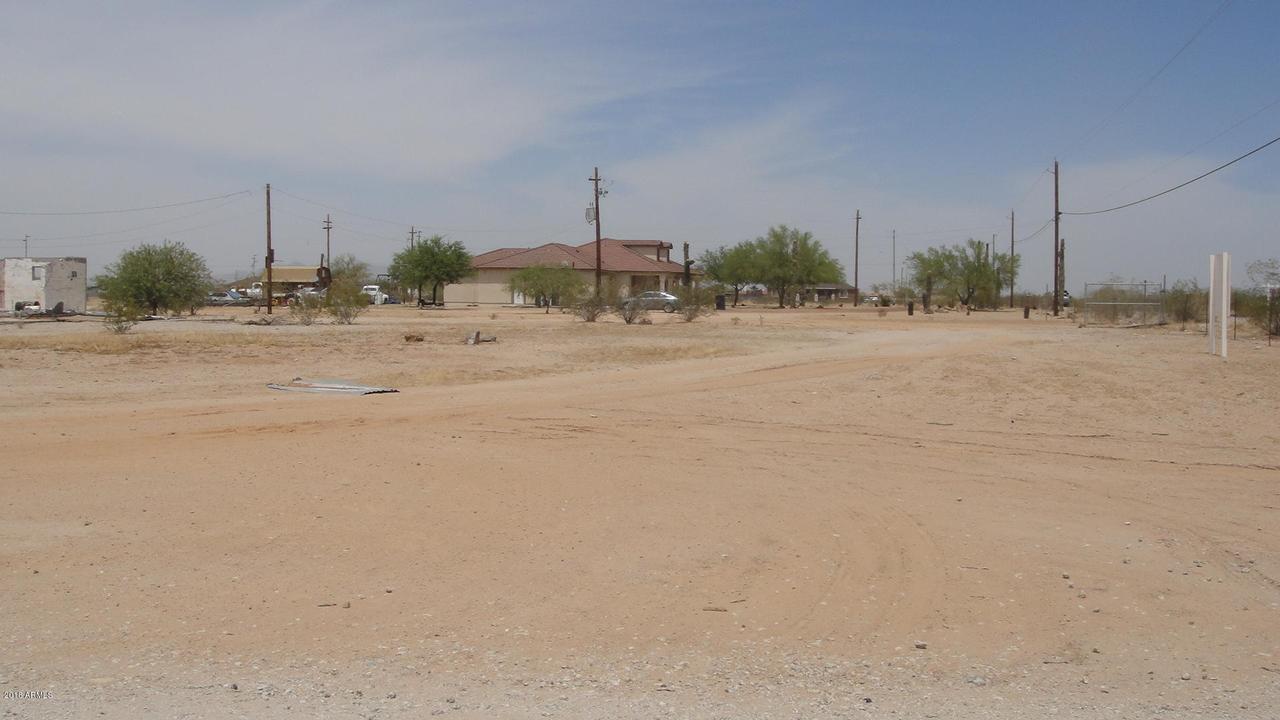 15020 S Tuthill Rd. #B, Buckeye, AZ 85326