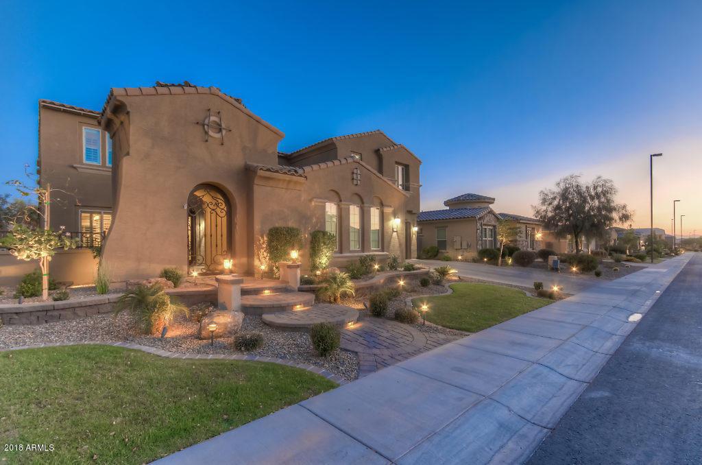 2207 E Lindrick Dr., Gilbert, AZ 85298