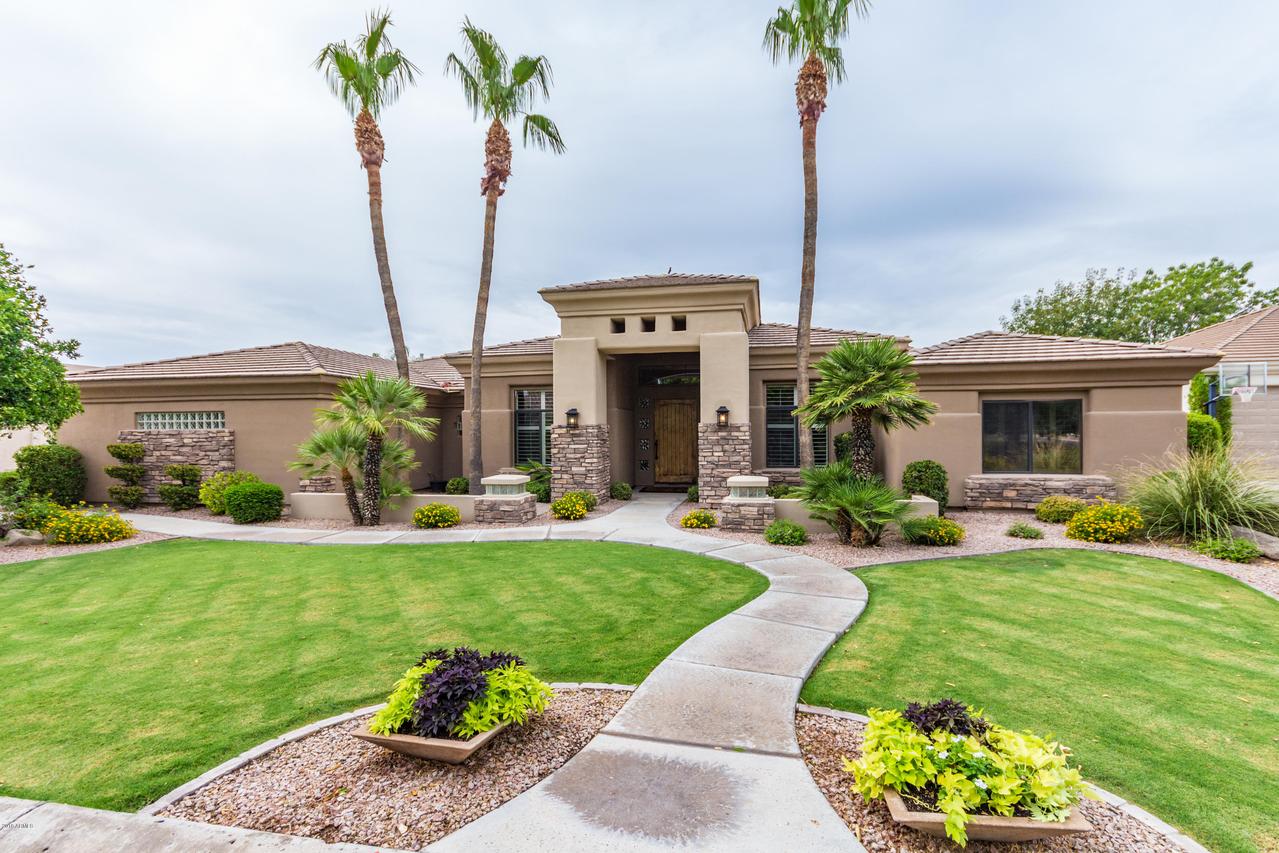 2625 N 24th St. #4, Mesa, AZ 85213