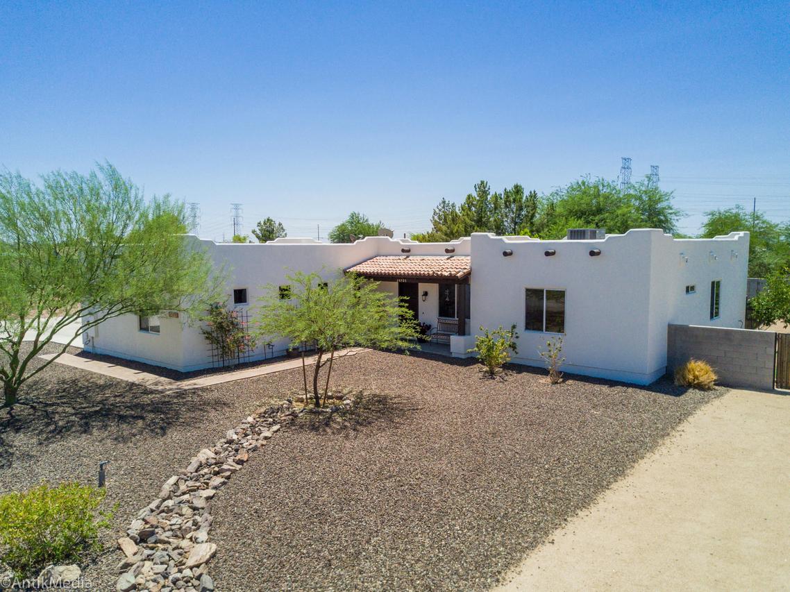 24705 N 115th Ave., Sun City, AZ 85373