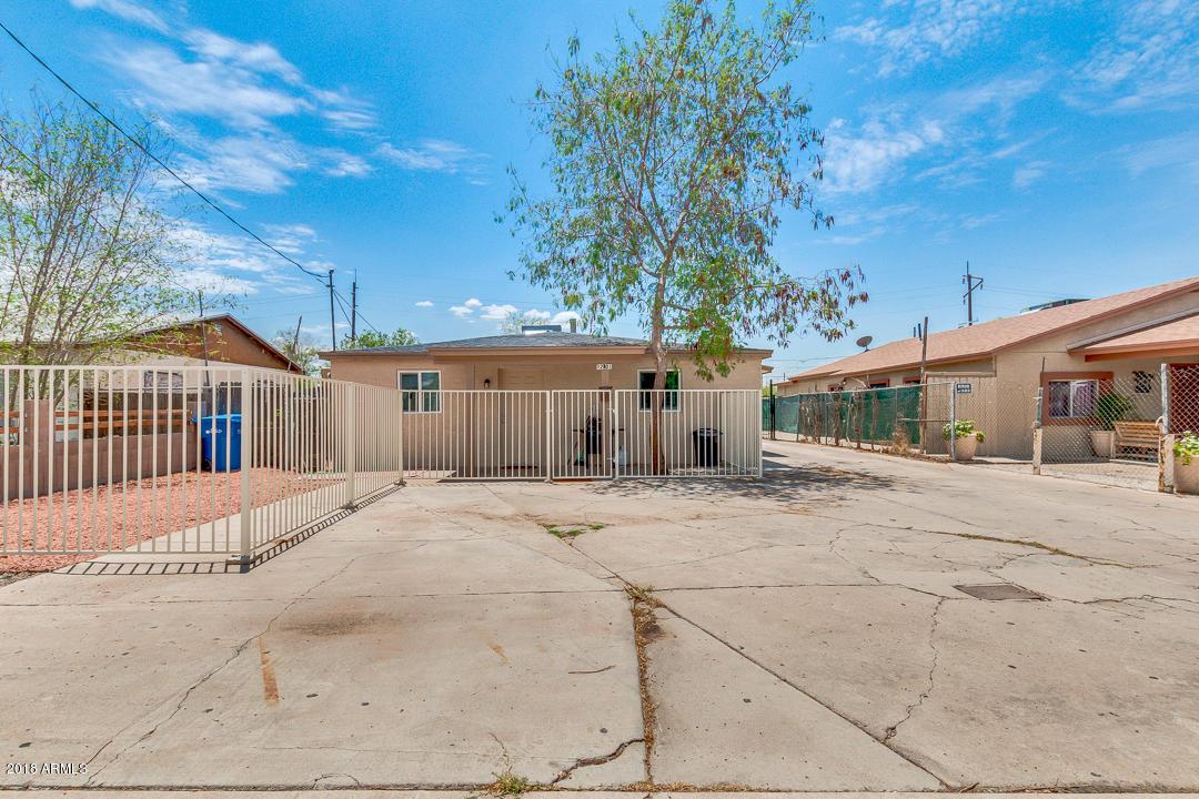 2201 E Fillmore St., Phoenix, AZ 85006