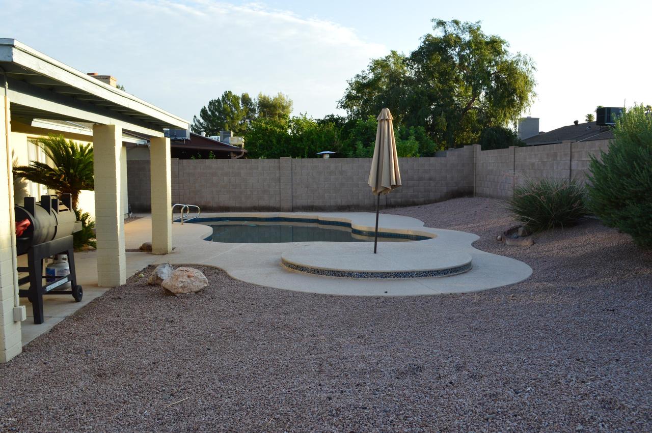 5704 W Purdue Cir., Glendale, AZ 85302