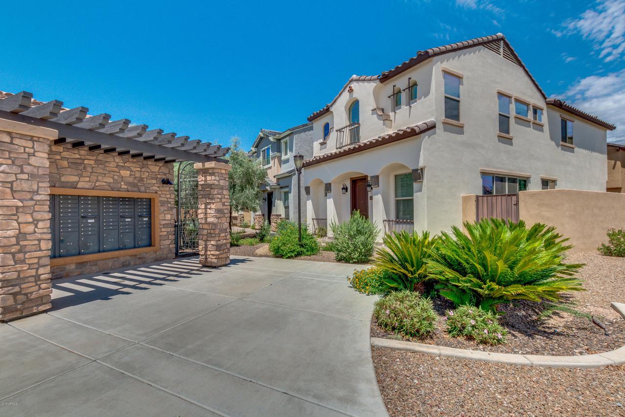 2030 E Heartwood Ln., Phoenix, AZ 85022