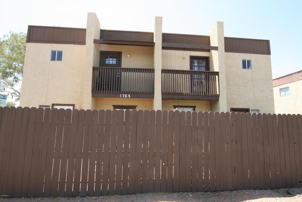1765 E Pepper Cir., Mesa, AZ 85203
