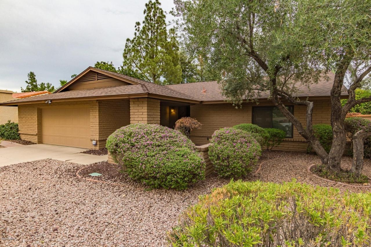 8213 E Morgan Tr., Scottsdale, AZ 85258