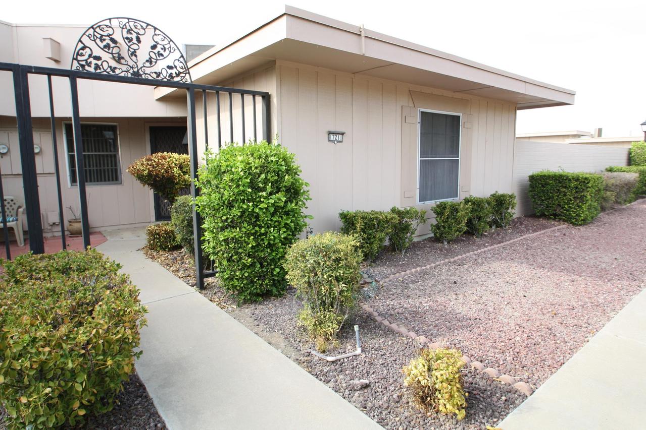 17211 N 107th Ave., Sun City, AZ 85373