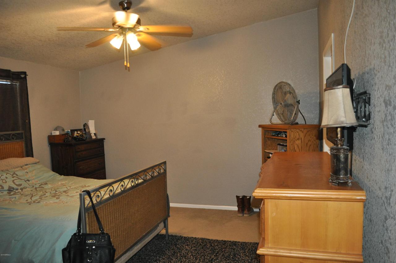 3732 W Lone Cactus Dr., Glendale, AZ 85308