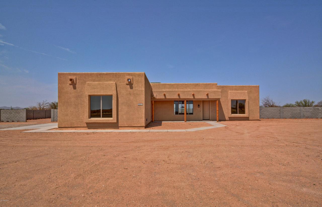 25414 N 195th Ave., Wittmann, AZ 85361