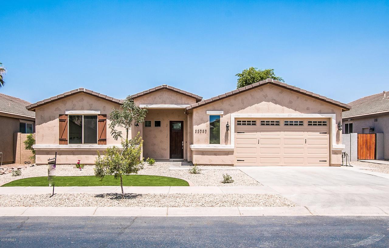 22020 E Calle De Flores, Queen Creek, AZ 85142