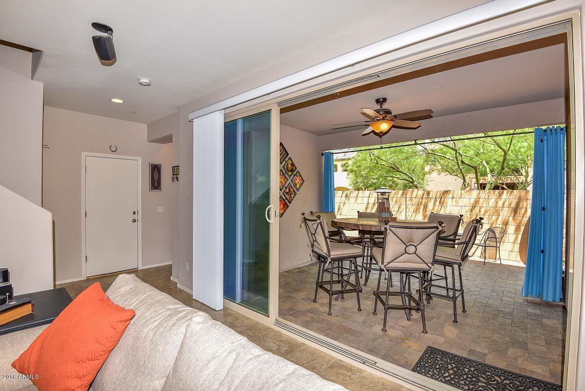 9185 W Meadow Dr., Peoria, AZ 85382