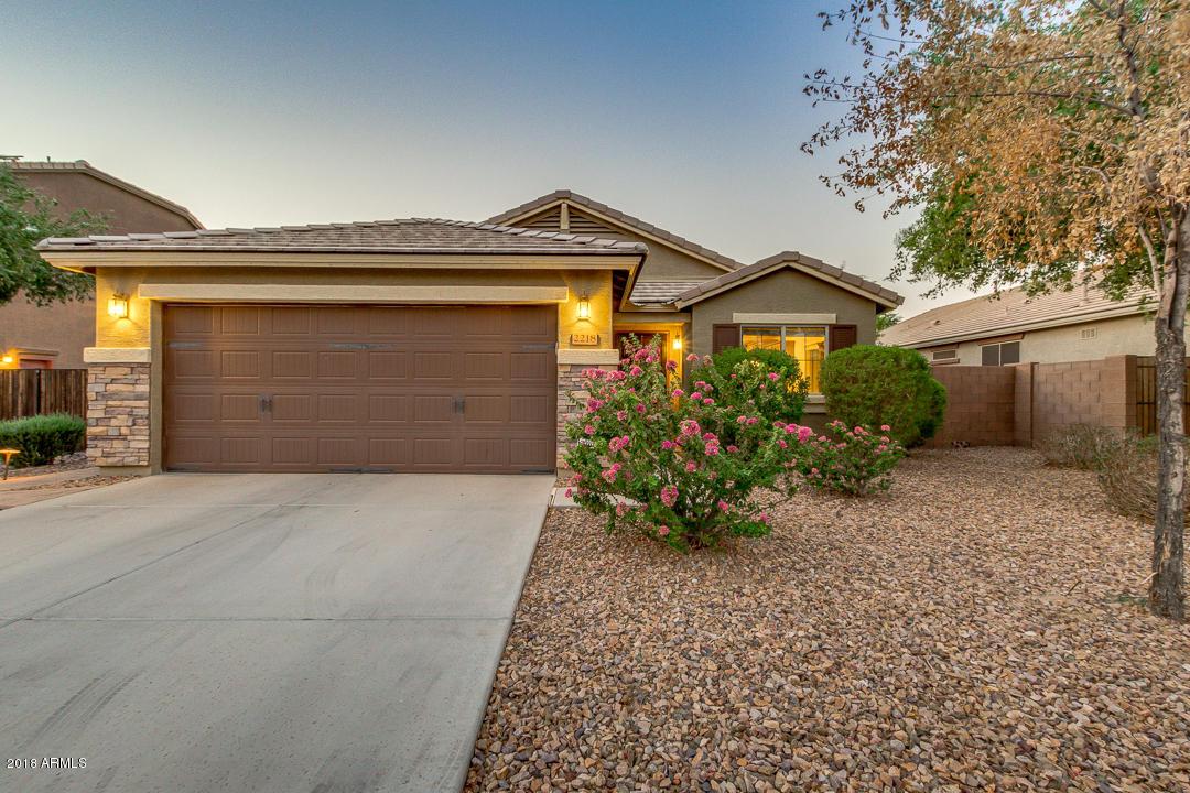 2218 E Gillcrest Rd., Gilbert, AZ 85298