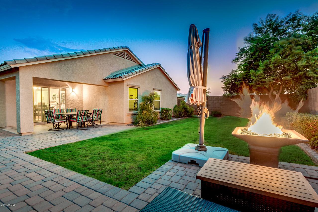 1996 E Lindrick Dr., Gilbert, AZ 85298