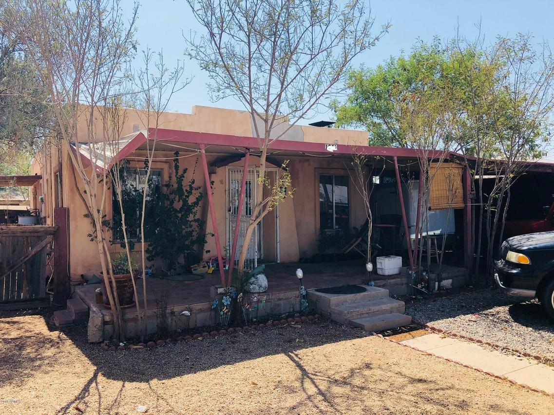 1041 N 26th St., Phoenix, AZ 85008