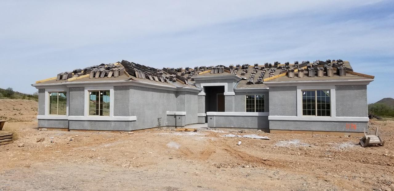 1178 W Loma De Oro, San Tan Valley, AZ 85144