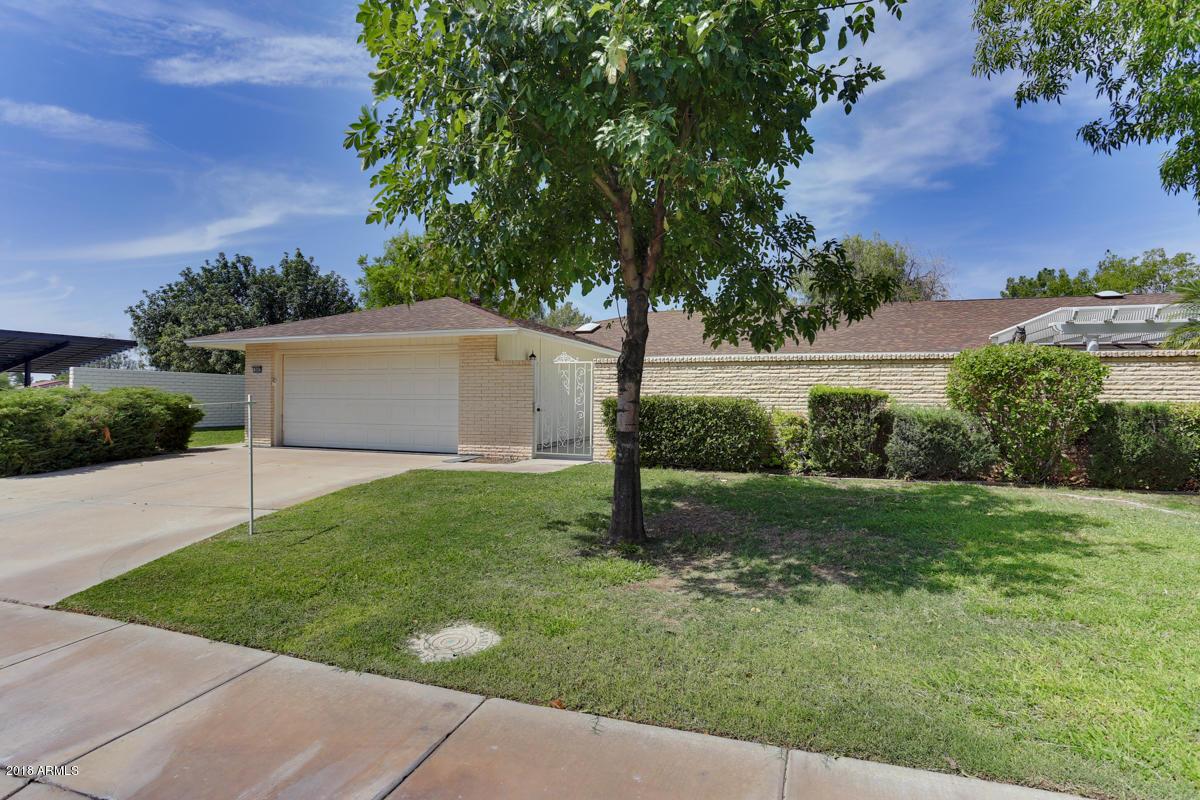 18802 N Lakeforest Dr., Sun City, AZ 85373