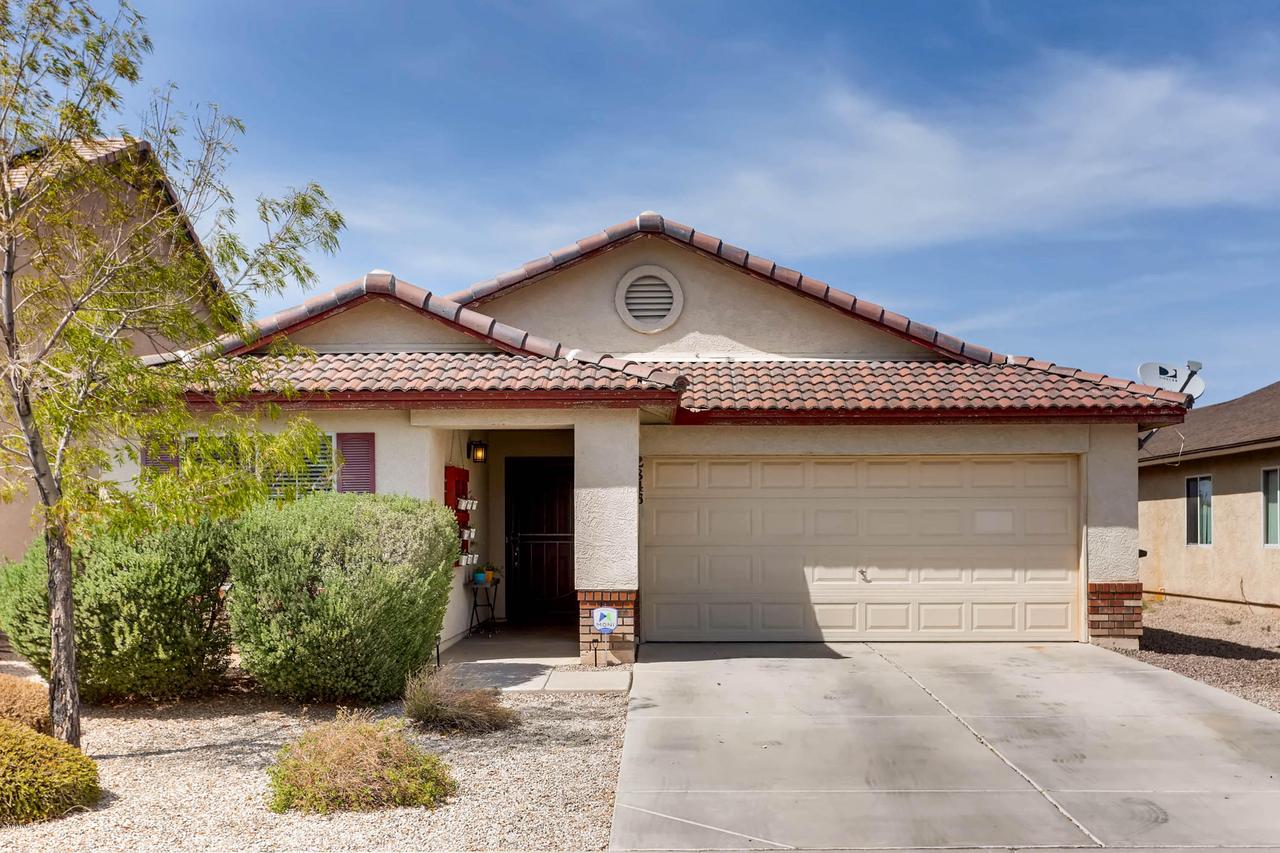 2846 W Grenadine Rd., Phoenix, AZ 85041