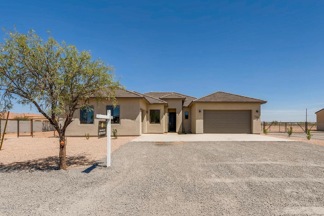 35833 N Calle De Amantes, San Tan Valley, AZ 85140