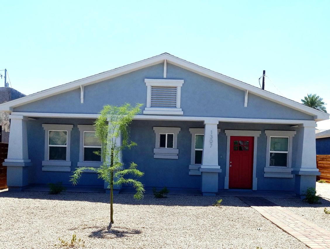 1307 E Fillmore St., Phoenix, AZ 85006