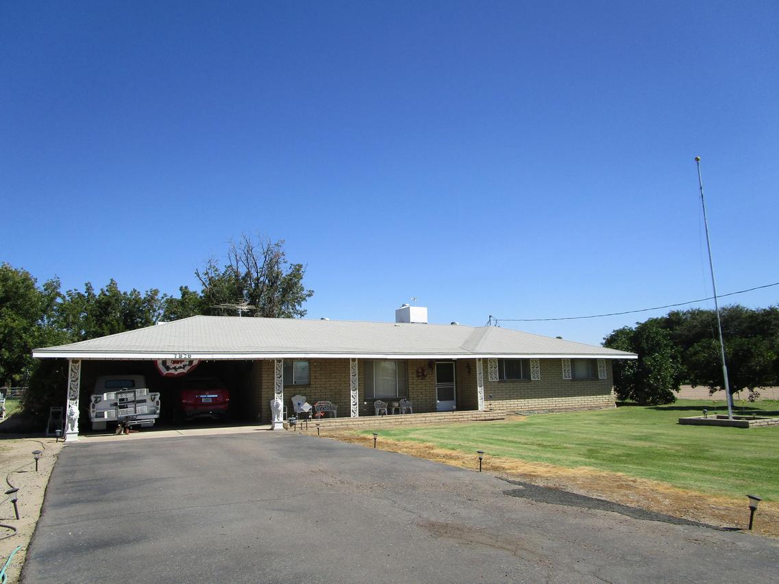 7826 W Orangewood Ave., Glendale, AZ 85303