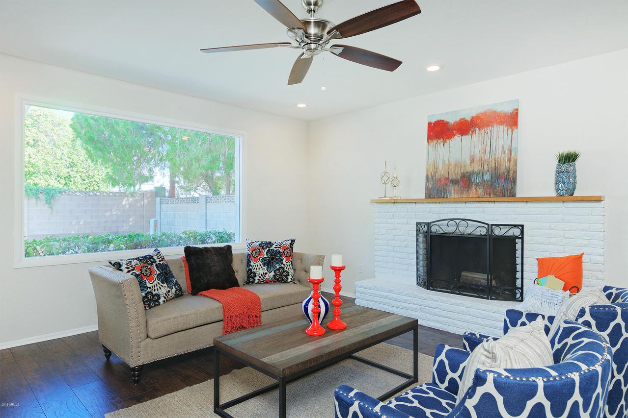 8702 E Berridge Ln., Scottsdale, AZ 85250