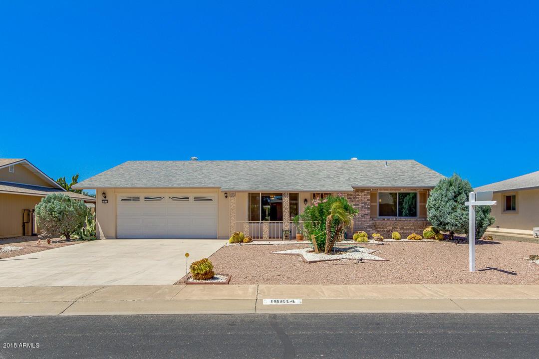 19614 N Concho Cir., Sun City, AZ 85373