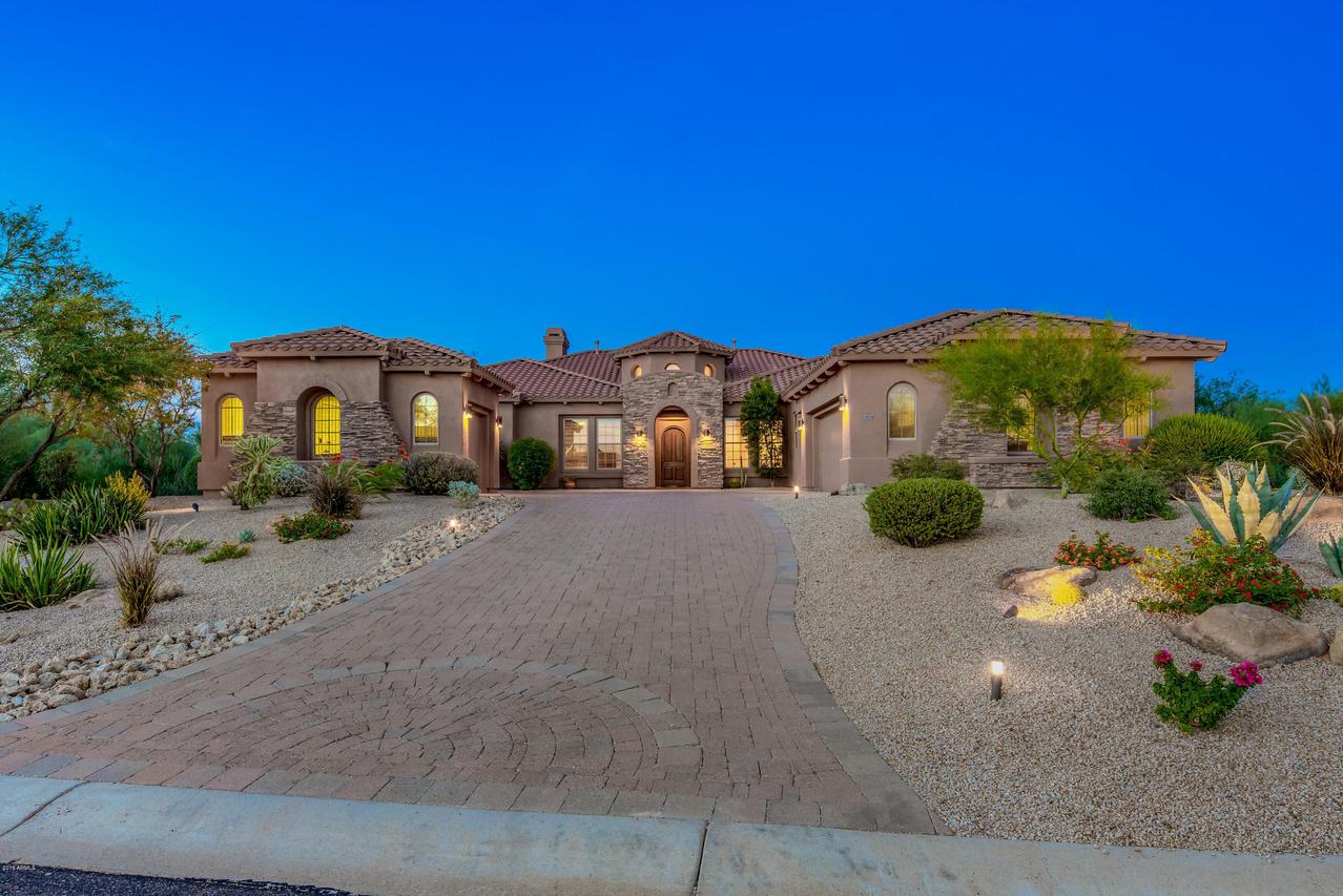 10904 E Via Cortana Rd., Scottsdale, AZ 85262