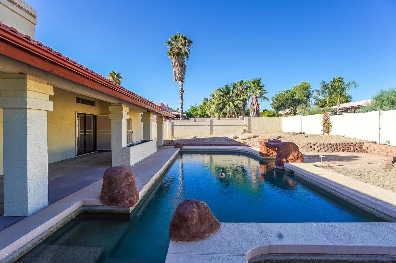 13834 N Fountain Hills Blvd., Fountain Hills, AZ 85268