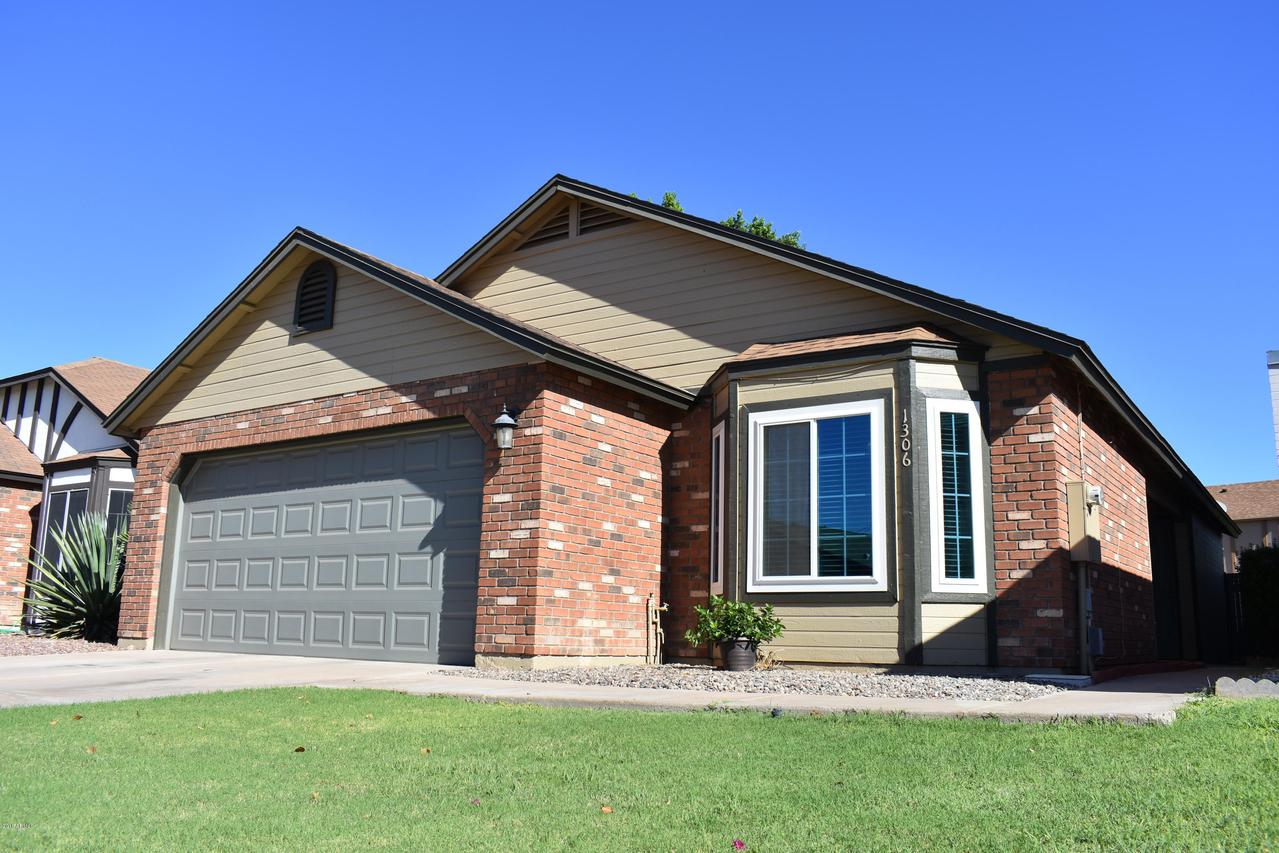 1306 W Boxelder Ct., Chandler, AZ 85224